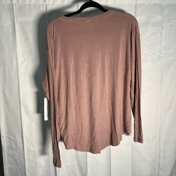 NWT Athleta Cloudlight Stratus Top- Small - Picture 3 of 8